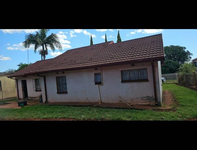 3 BEDROOM HOUSE FOR SALE IN VLEIFONTEIN